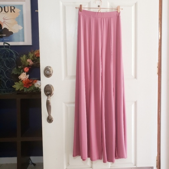 BOBEL Pants - $4 SALE  Wide Leg Stretch Pants front slits Pink S